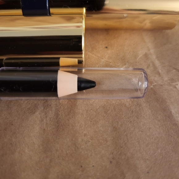 Estee Lauder Eyeliner And MASCARA - Picture 4 of 6